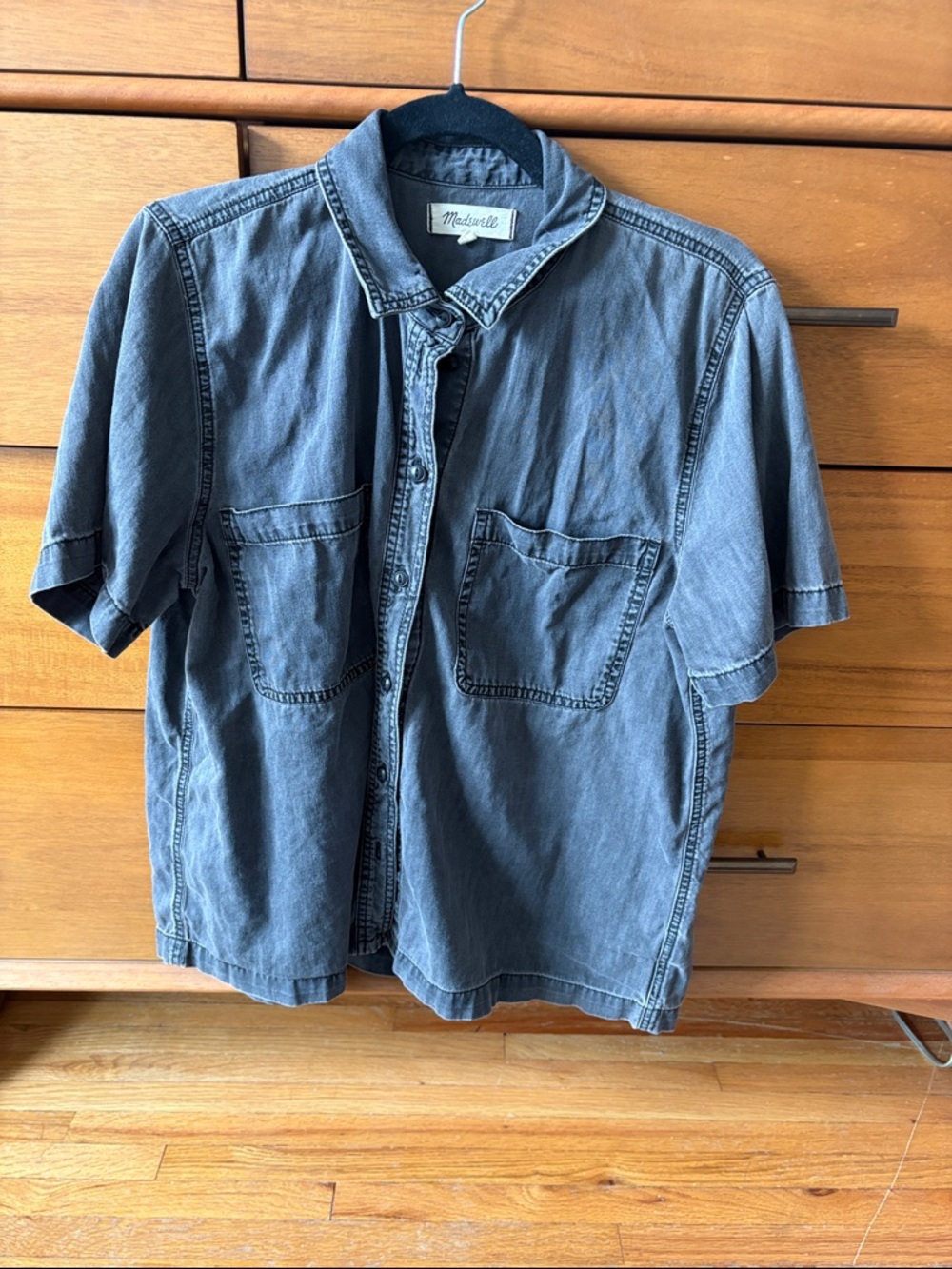 Madewell Short-Sleeve Denim Shirt in Faded Black